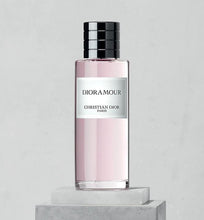 Load image into Gallery viewer, DIORAMOUR
FRAGRANCE
